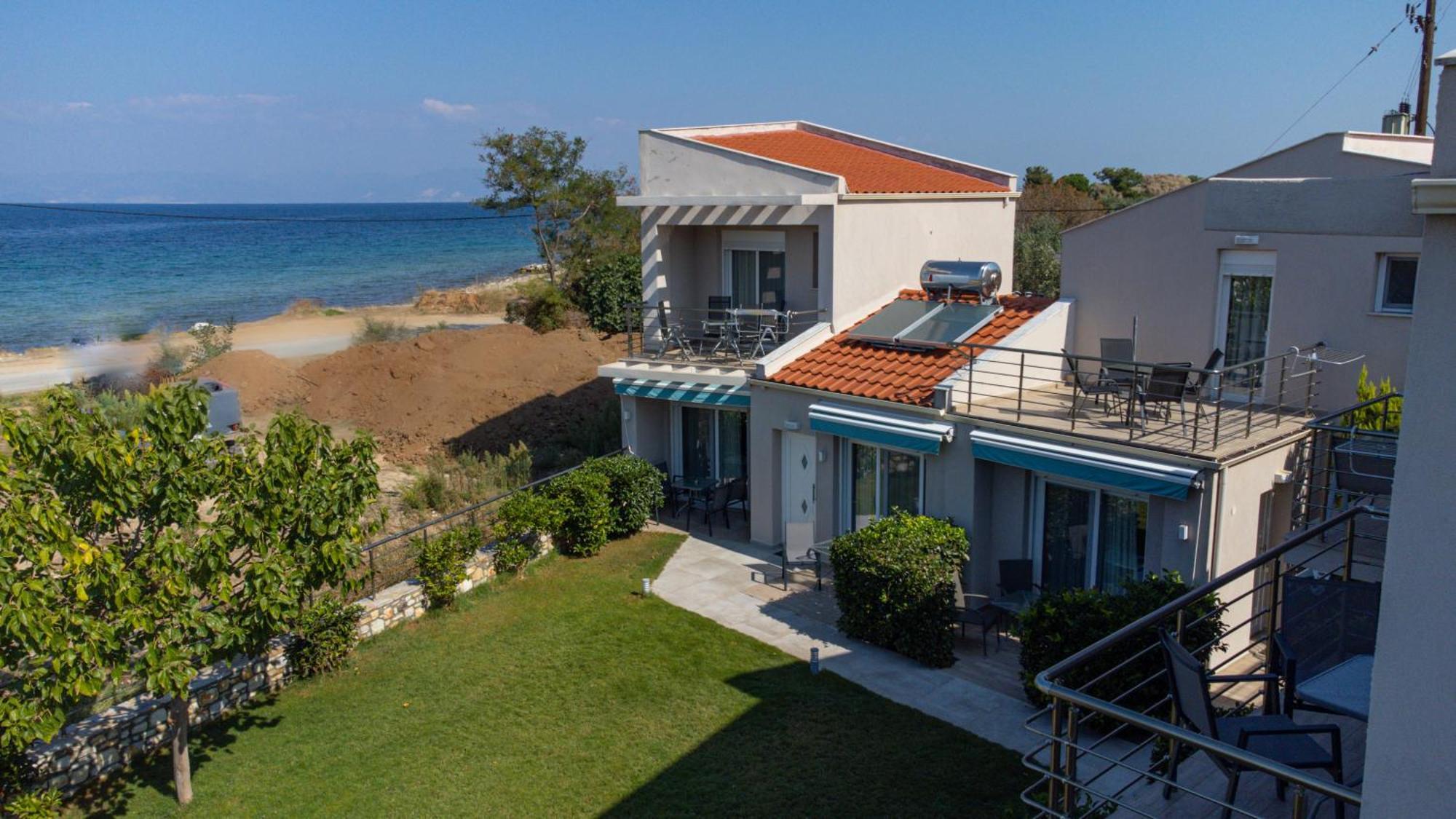Yalos Beach Maisonettes Скала-Сотирос Экстерьер фото