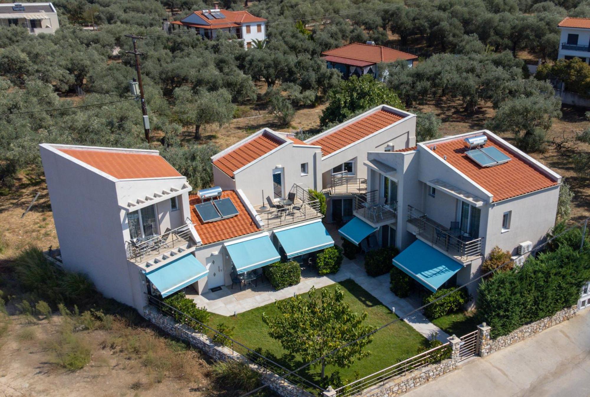 Yalos Beach Maisonettes Скала-Сотирос Экстерьер фото