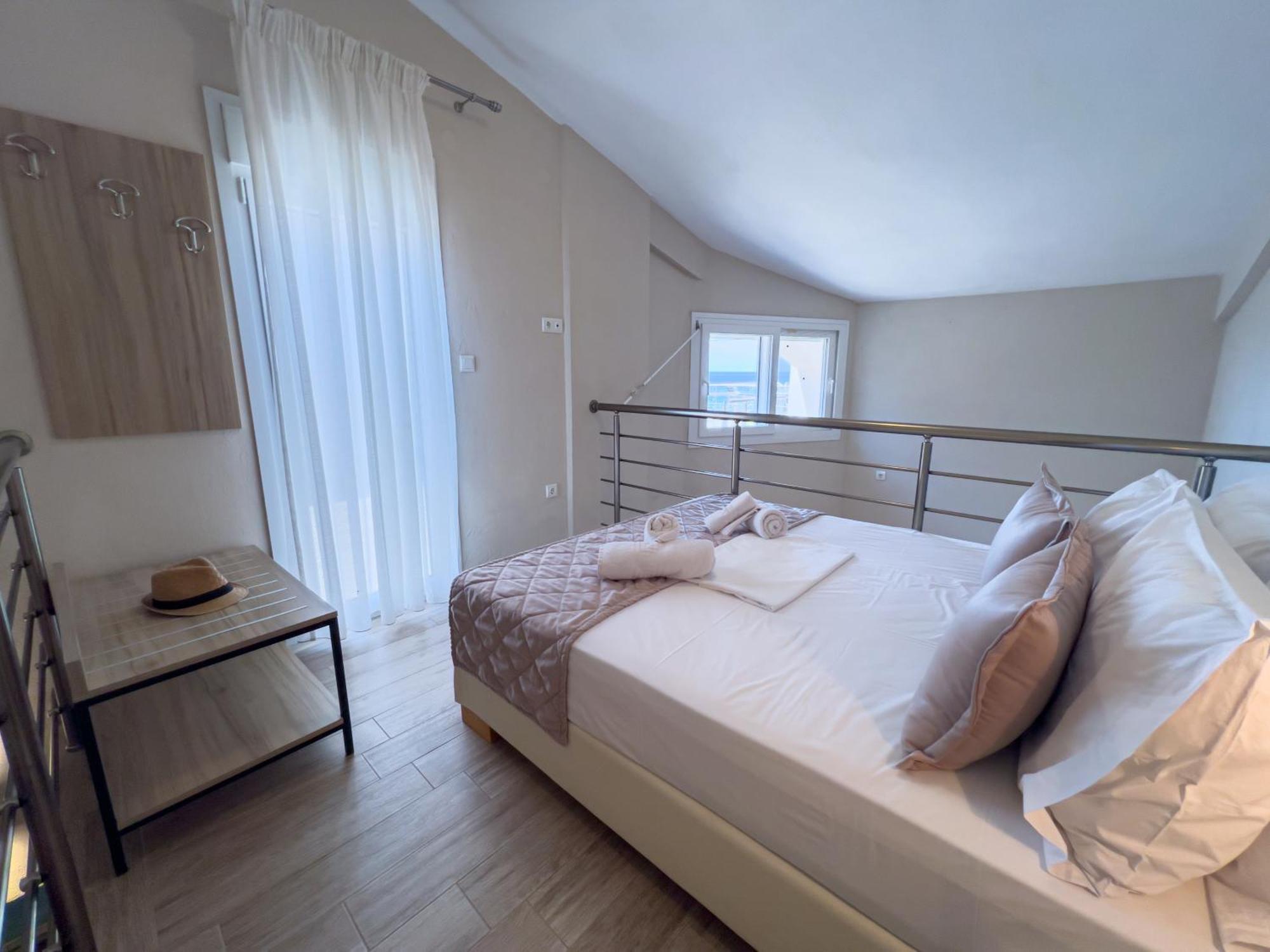 Yalos Beach Maisonettes Скала-Сотирос Экстерьер фото